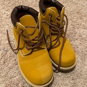 Kids Boots